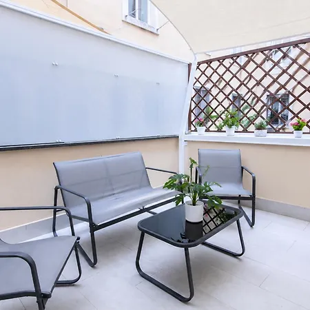 Domus Pontificia Apartamento *